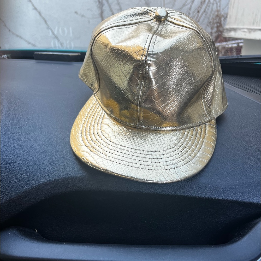 Gold, lame  baseball cap, Brand New
